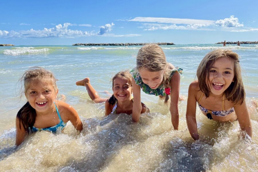 B2c0bb0f B93f 48e3 9a8c Ce4056972b7e